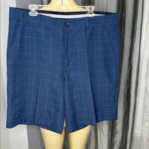 Greg Norman Men’s Sz 38 Blue Checkered Shorts